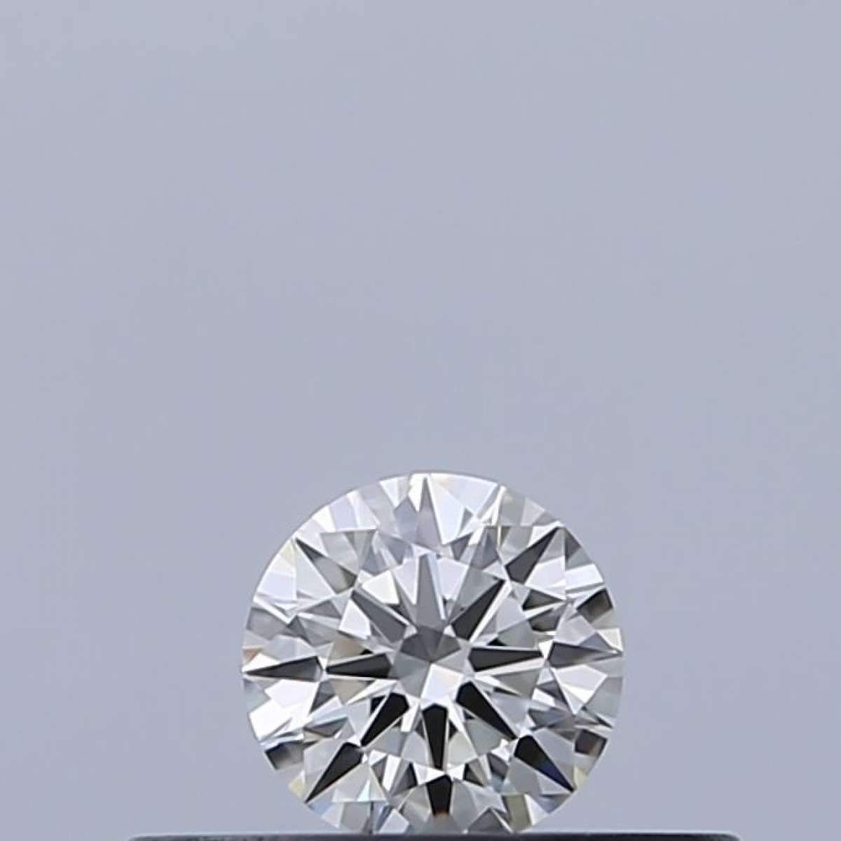 Certified Diamond IGI Carats 0.18 Color G Clarity VVS1  EX  EX  EX Fluorescence NON Brown No Milky No EyeClean 100%