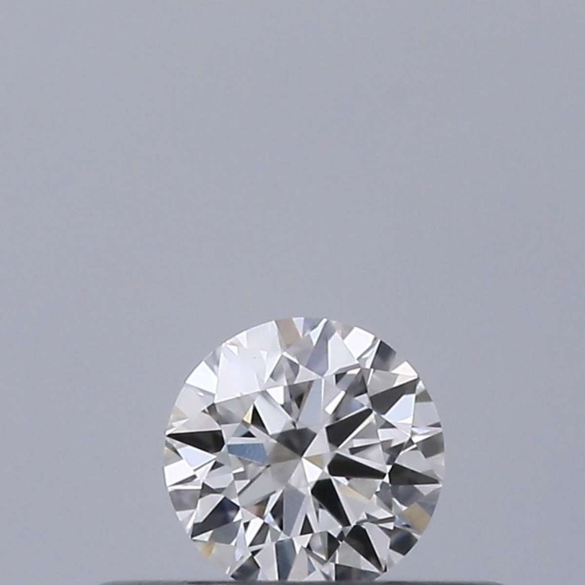 Certified Diamond IGI Carats 0.18 Color E Clarity VVS2 EX EX EX Fluorescence NON Brown No Green No Milky No EyeClean 100% Certified Diamond IGI Carats 0.18 Color E Clarity VVS2 EX EX EX Fluorescence NON Brown No Green No Milky No EyeClean 100%