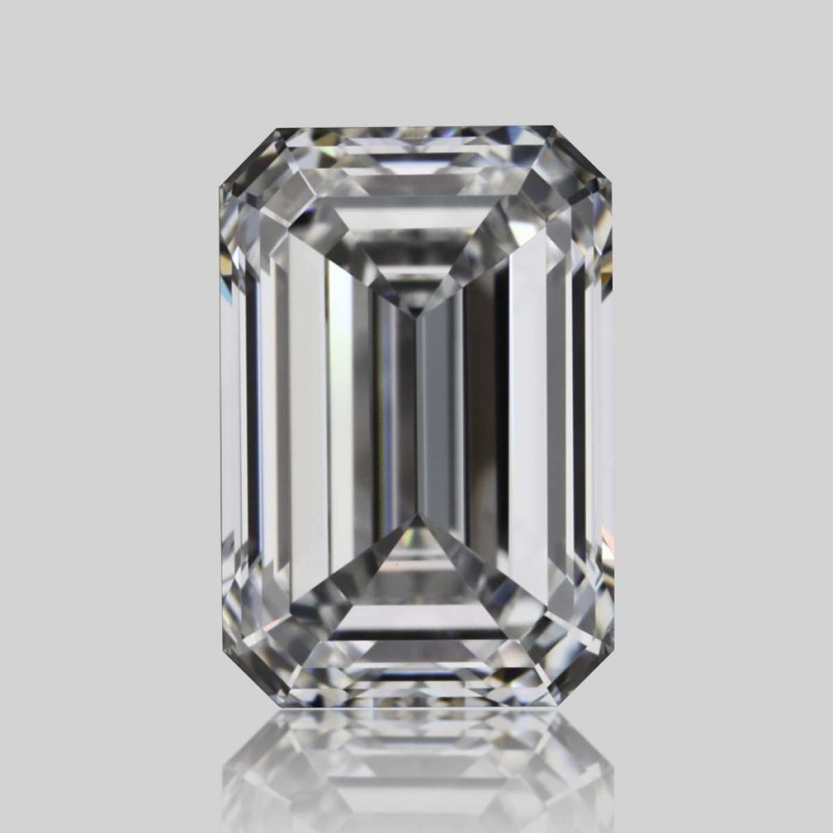 Certified Diamond GIA Carats 0.74 Color E Clarity VVS2  -  EX  EX Fluorescence NON Brown No Green No Milky No EyeClean 100%