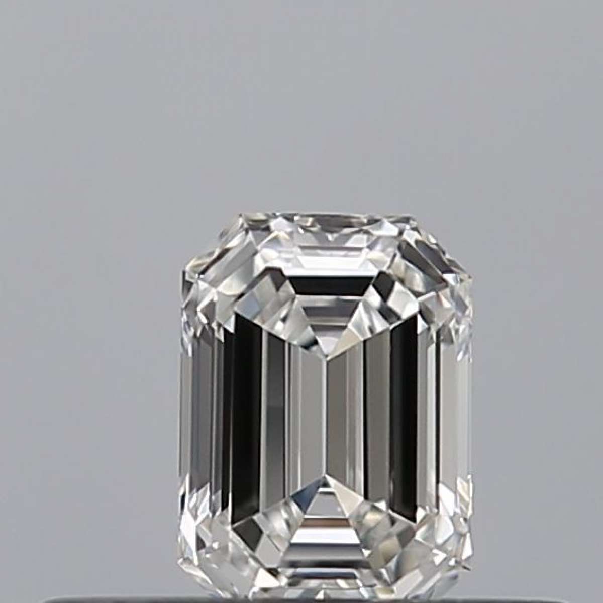 Certified Diamond GIA Carats 0.28 Color F Clarity IF - EX VG Fluorescence NON Brown No Green No Milky No EyeClean 100% Certified Diamond GIA Carats 0.28 Color F Clarity IF - EX VG Fluorescence NON Brown No Green No Milky No EyeClean 100%