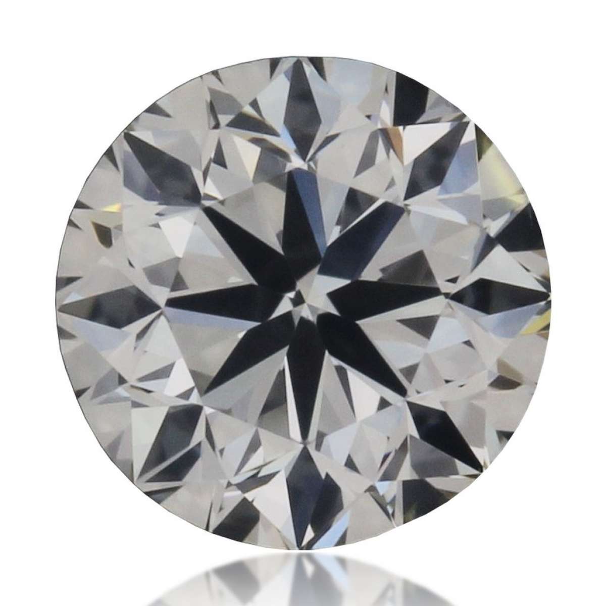 Certified Diamond GIA Carats 0.4 Color G Clarity VS2 VG EX VG Fluorescence FNT Brown No Green No Milky No EyeClean 100% Certified Diamond GIA Carats 0.4 Color G Clarity VS2 VG EX VG Fluorescence FNT Brown No Green No Milky No EyeClean 100%