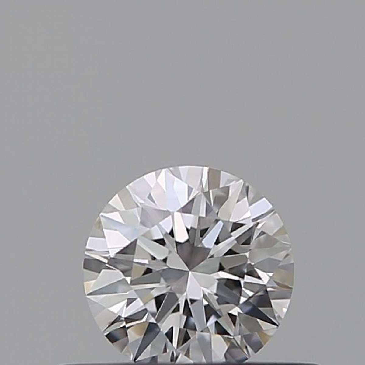 Certified Diamond GIA Carats 0.31 Color E Clarity VVS2 EX EX EX Fluorescence NON Brown No Green No Milky No EyeClean 100% Certified Diamond GIA Carats 0.31 Color E Clarity VVS2 EX EX EX Fluorescence NON Brown No Green No Milky No EyeClean 100%