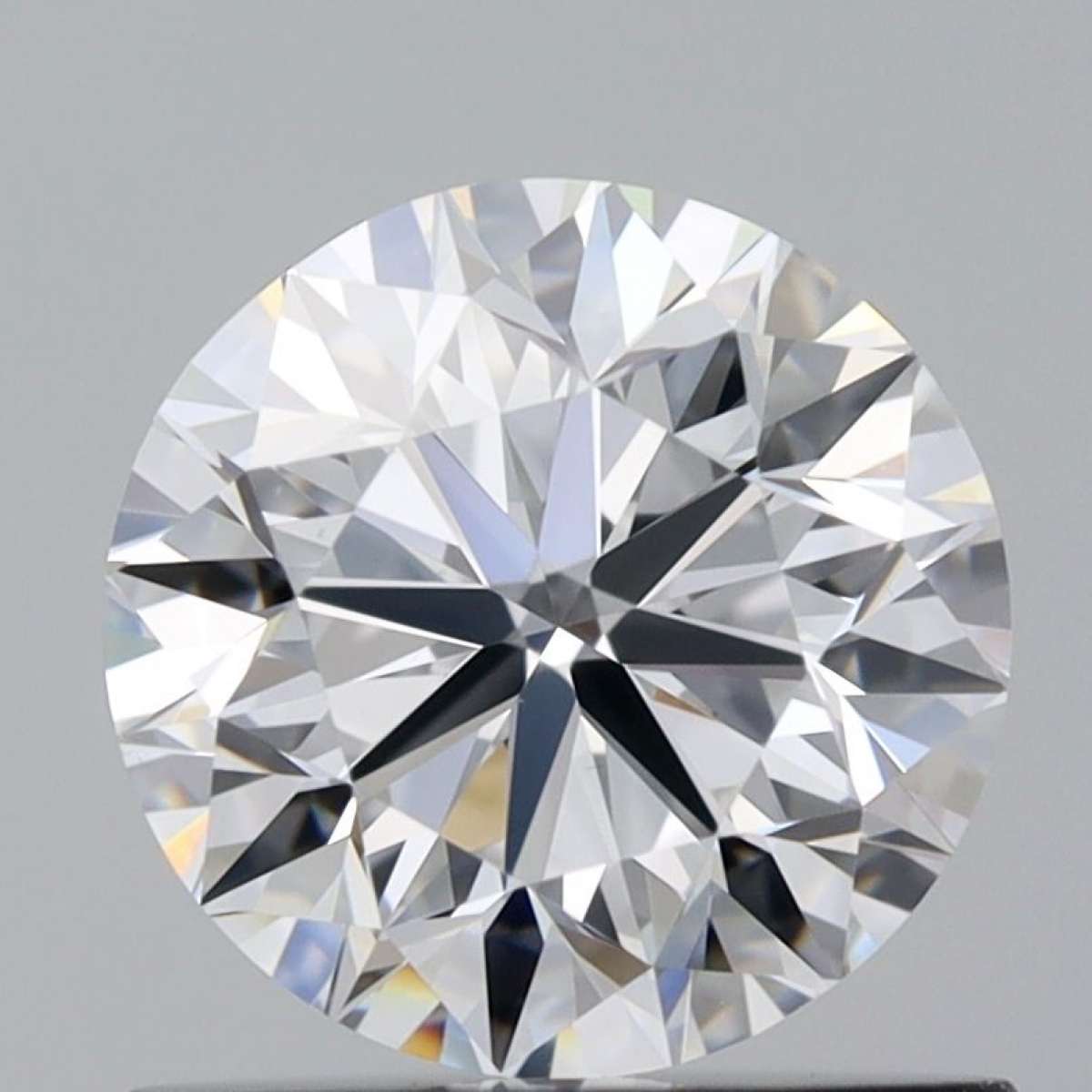 Certified Diamond GIA Carats 0.9 Color E Clarity VS1 VG EX VG Fluorescence FNT Brown No Green No Milky No EyeClean 100% Certified Diamond GIA Carats 0.9 Color E Clarity VS1 VG EX VG Fluorescence FNT Brown No Green No Milky No EyeClean 100%