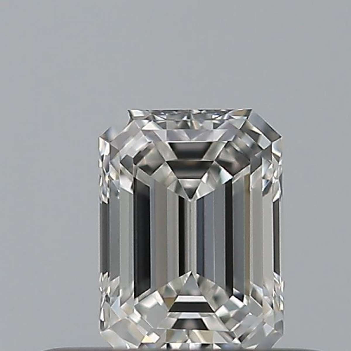 Diamante Certificato GIA Carati 0.31 Colore F Purezza VVS1 - EX VG Fluorescenza NON Brown No Milky No EyeClean 100% Diamante Certificato GIA Carati 0.31 Colore F Purezza VVS1 - EX VG Fluorescenza NON Brown No Milky No EyeClean 100%