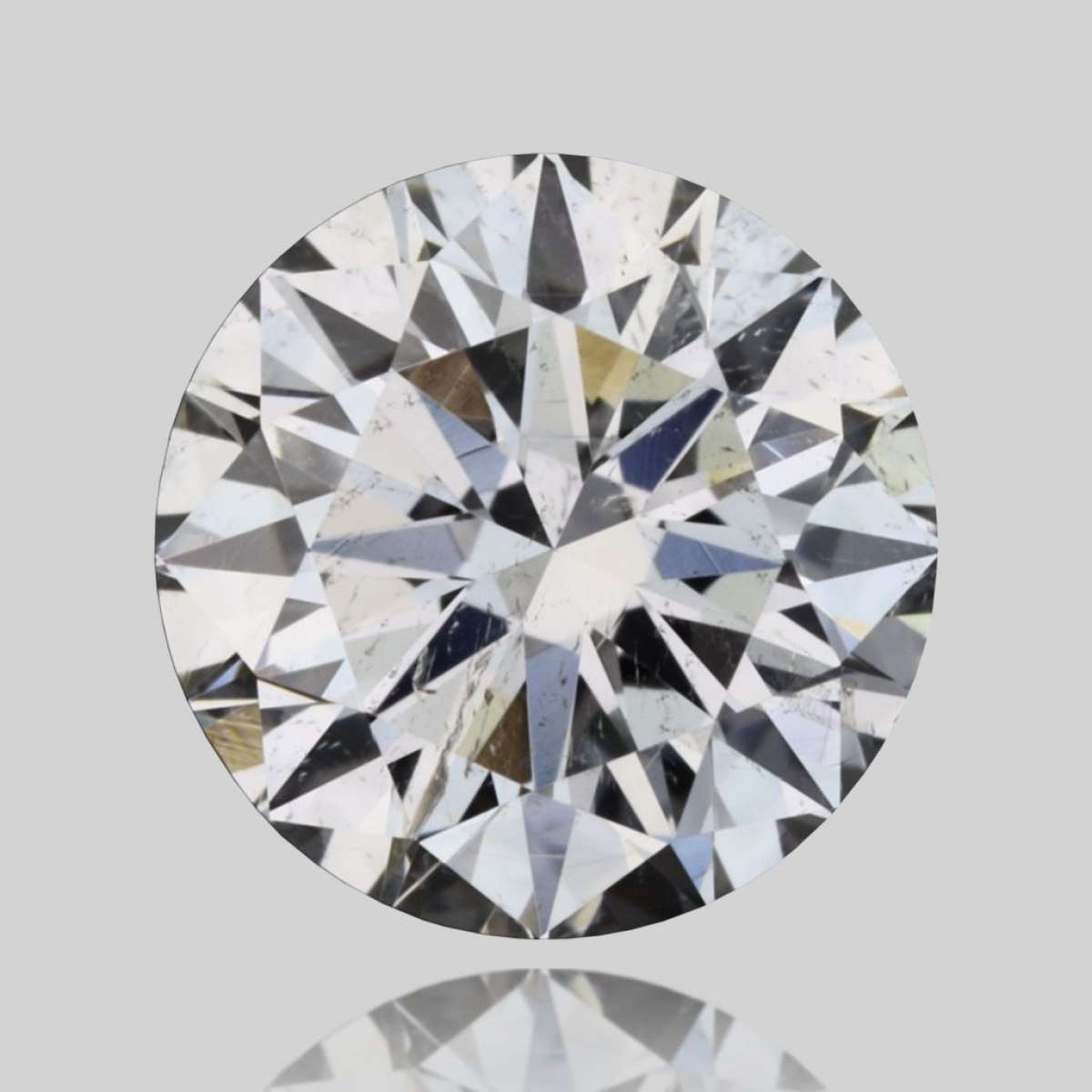 Diamante Certificato HRD Carati 0.55 Colore E Purezza SI2  EX  VG  VG Fluorescenza NON Brown No Green No Milky No EyeClean 100%