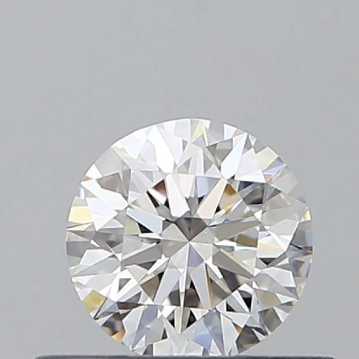 Diamante Certificato GIA Carati 0.4 Colore F Purezza VS1 EX EX VG Fluorescenza FNT Brown No Green No Milky No EyeClean 100% Diamante Certificato GIA Carati 0.4 Colore F Purezza VS1 EX EX VG Fluorescenza FNT Brown No Green No Milky No EyeClean 100%