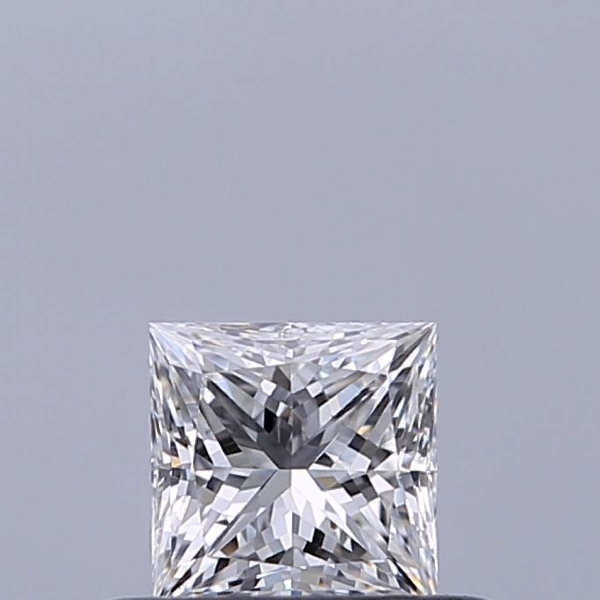 Diamante Certificato GIA Carati 0.34 Colore D Purezza VS1 - EX VG Fluorescenza NON Brown No Green No Milky No EyeClean 100% Diamante Certificato GIA Carati 0.34 Colore D Purezza VS1 - EX VG Fluorescenza NON Brown No Green No Milky No EyeClean 100%