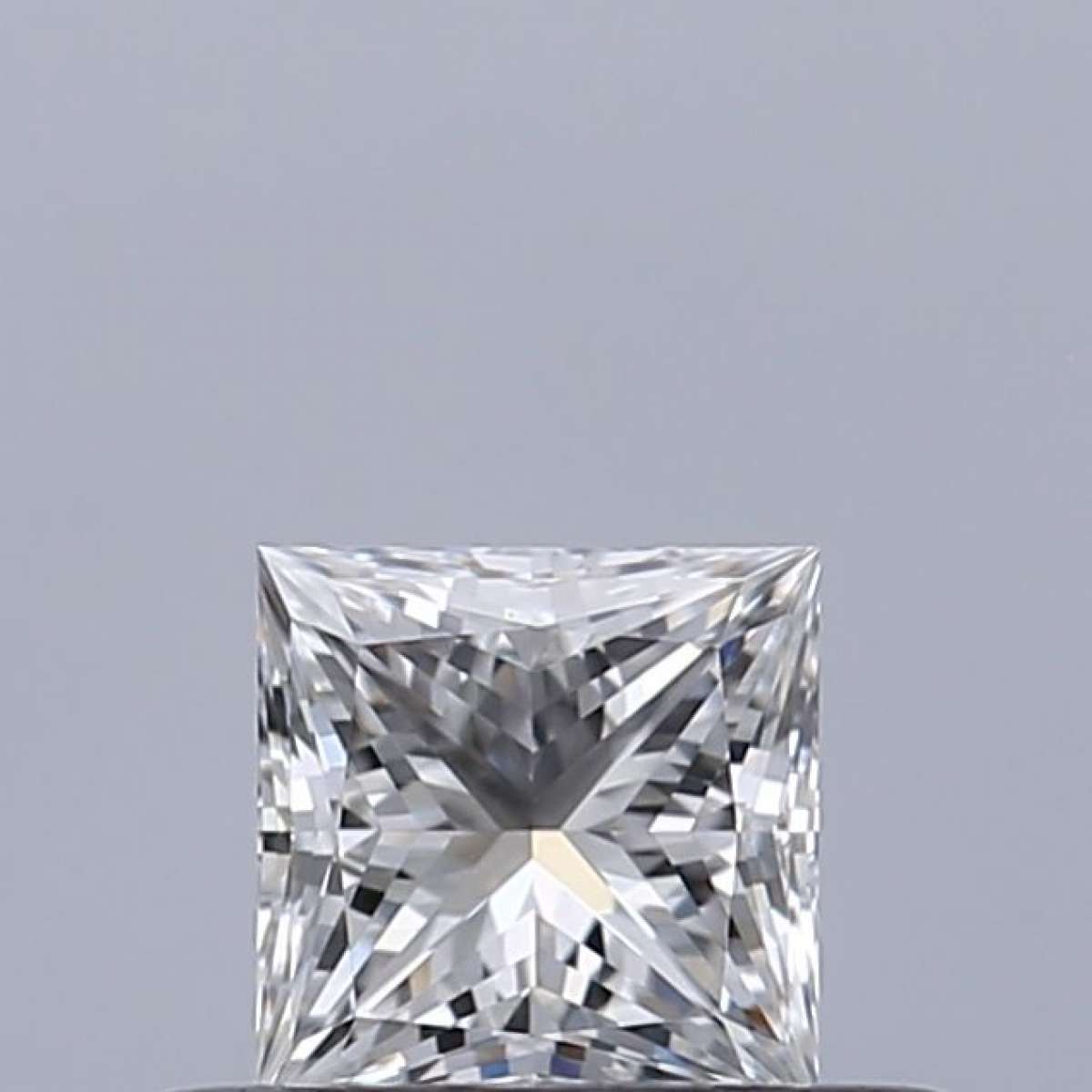 Certified Diamond GIA Carats 0.32 Color F Clarity VVS1 - EX VG Fluorescence FNT Brown No Milky No EyeClean 100% Certified Diamond GIA Carats 0.32 Color F Clarity VVS1 - EX VG Fluorescence FNT Brown No Milky No EyeClean 100%