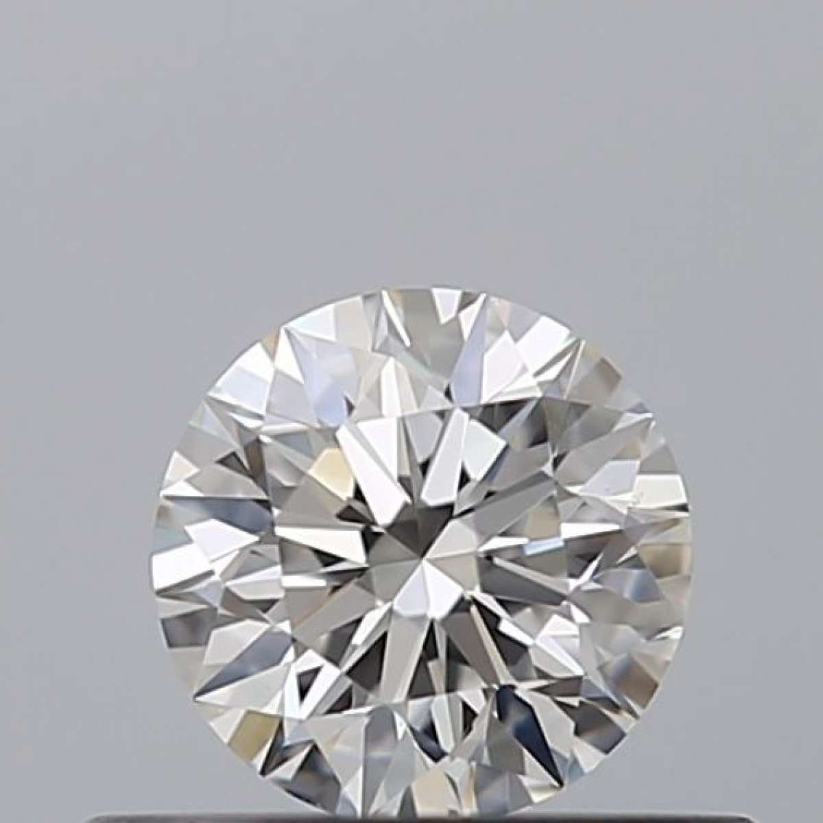 Certified Diamond GIA Carats 0.31 Color E Clarity VVS2 EX EX EX Fluorescence NON Brown No Green No Milky No EyeClean 100% Certified Diamond GIA Carats 0.31 Color E Clarity VVS2 EX EX EX Fluorescence NON Brown No Green No Milky No EyeClean 100%