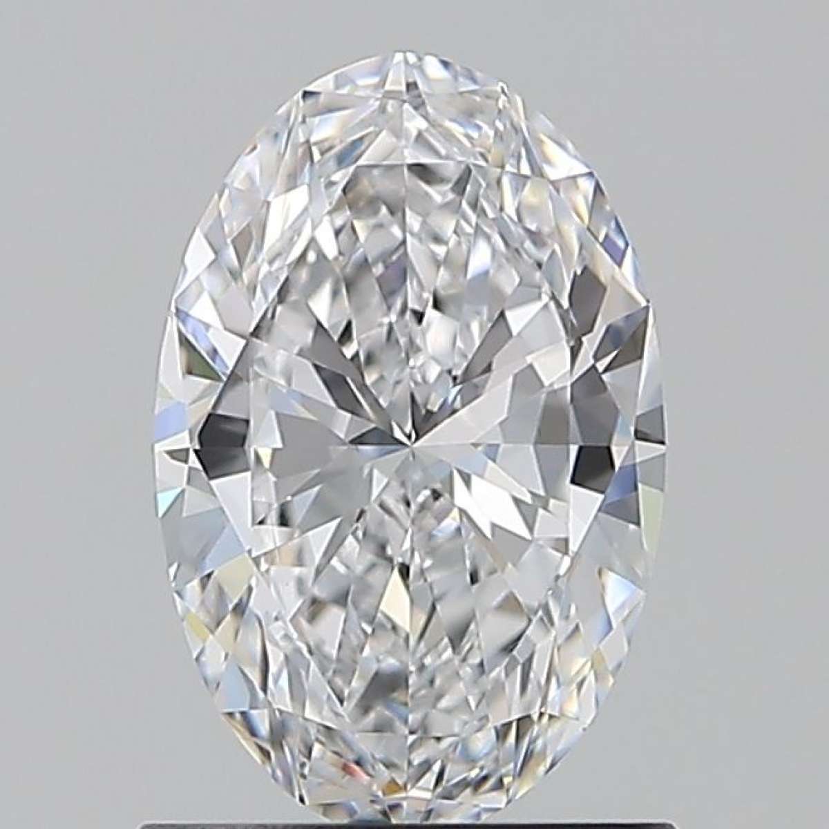 Diamante Certificato GIA Carati 1.0 Colore D Purezza VS1  -  EX  VG Fluorescenza NON Brown No Green No Milky No EyeClean 100%