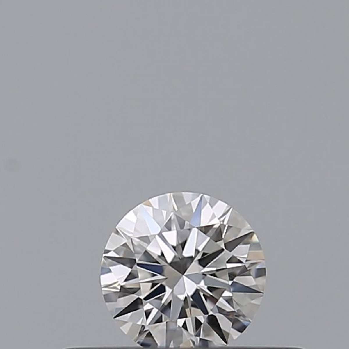 Diamante Certificato GIA Carati 0.18 Colore D Purezza IF  EX  EX  EX Fluorescenza FNT Brown No Green No Milky No EyeClean 100%