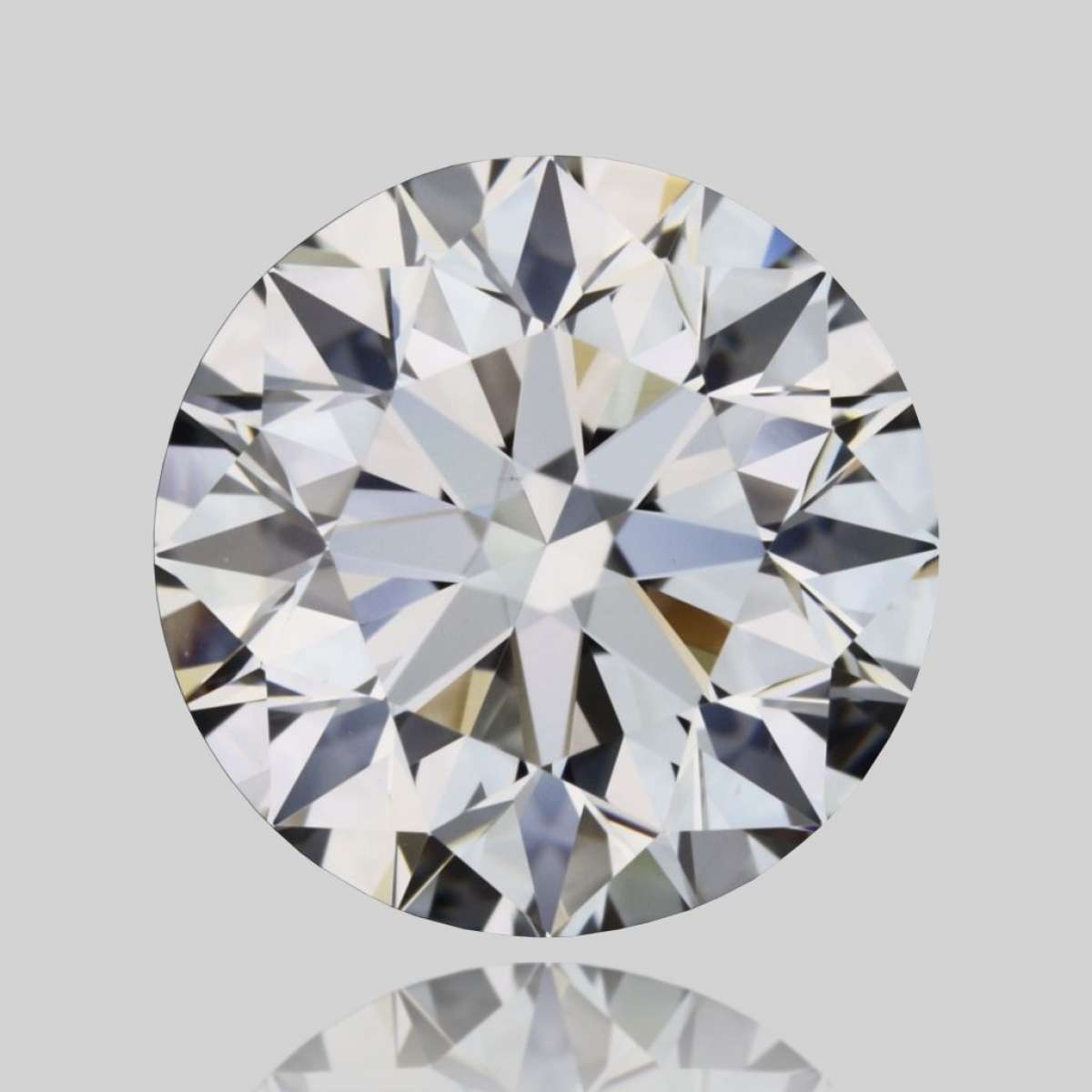 Certified Diamond GIA Carats 0.9 Color E Clarity VS1 EX EX EX Fluorescence NON Brown No Green No Milky No EyeClean 100% Certified Diamond GIA Carats 0.9 Color E Clarity VS1 EX EX EX Fluorescence NON Brown No Green No Milky No EyeClean 100%