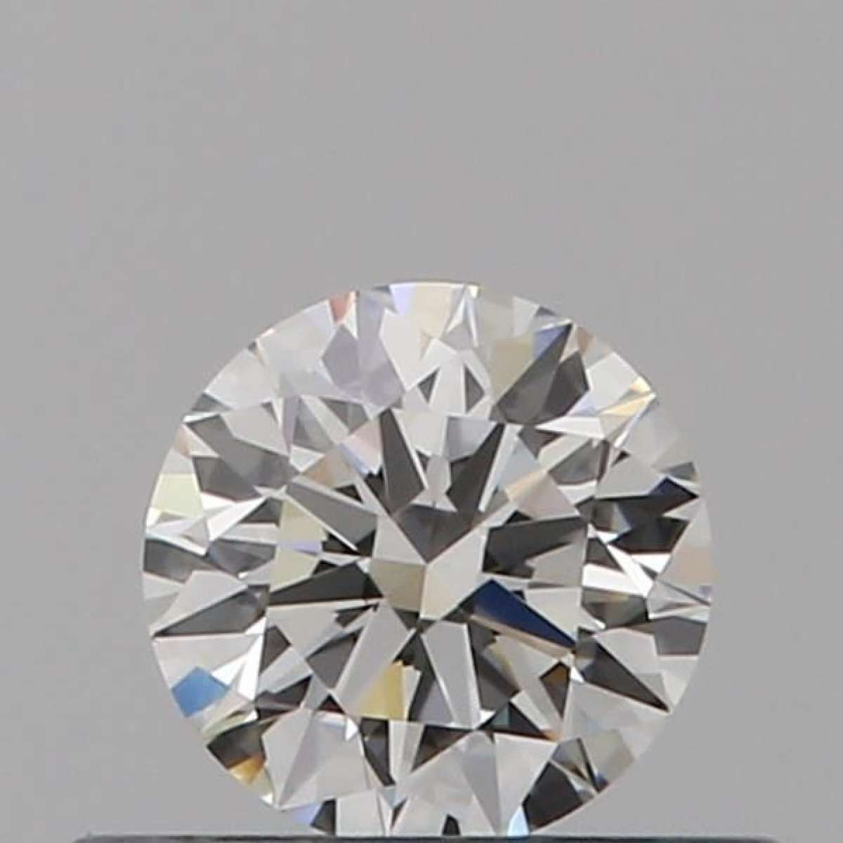 Diamante Certificato GIA Carati 0.31 Colore G Purezza VS1  EX  EX  EX Fluorescenza NON Brown No Green No Milky No EyeClean 100%