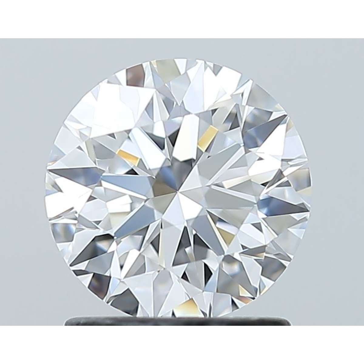 Diamante Certificato GIA Carati 1.3 Colore D Purezza VVS1 EX EX EX Fluorescenza NON Brown No Green No Milky No EyeClean 100% Diamante Certificato GIA Carati 1.3 Colore D Purezza VVS1 EX EX EX Fluorescenza NON Brown No Green No Milky No EyeClean 100%