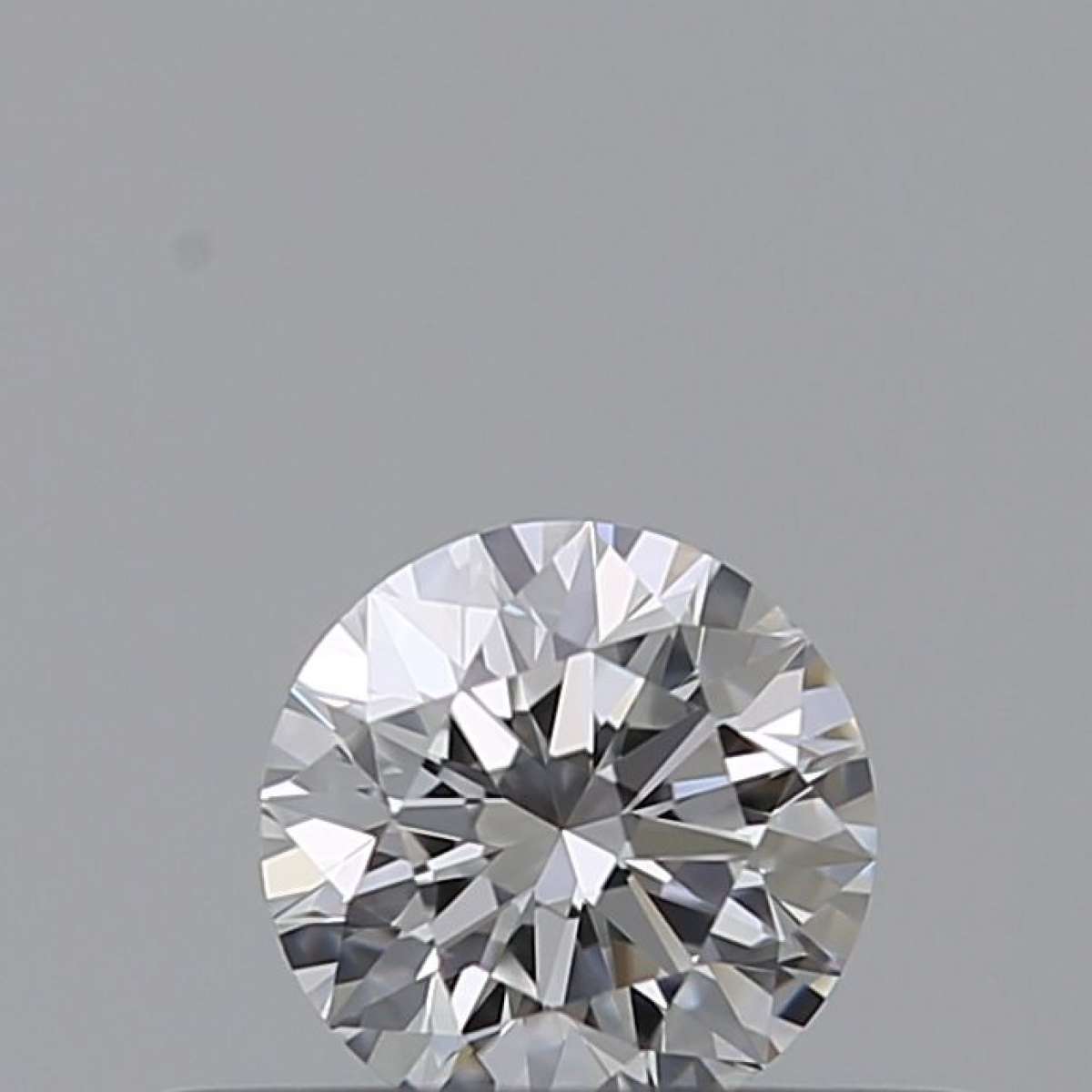 Certified Diamond GIA Carats 0.26 Color E Clarity VVS1 EX EX EX Fluorescence NON Brown No Green No Milky No EyeClean 100% Certified Diamond GIA Carats 0.26 Color E Clarity VVS1 EX EX EX Fluorescence NON Brown No Green No Milky No EyeClean 100%