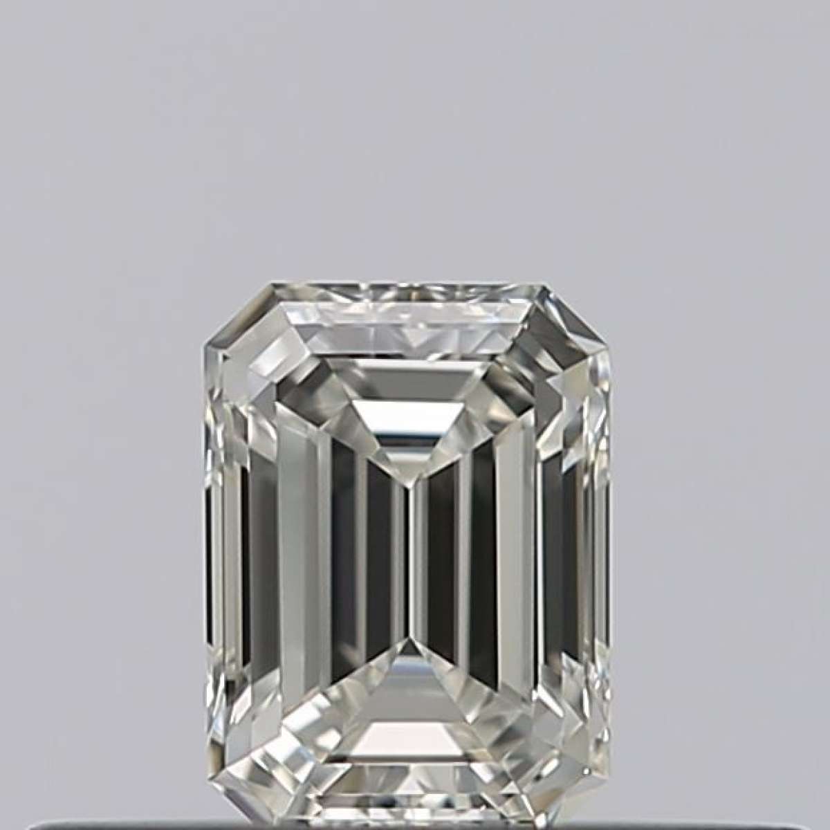 Certified Diamond GIA Carats 0.24 Color G Clarity VS1  -  EX  VG Fluorescence NON Brown No Green No Milky No EyeClean 100%