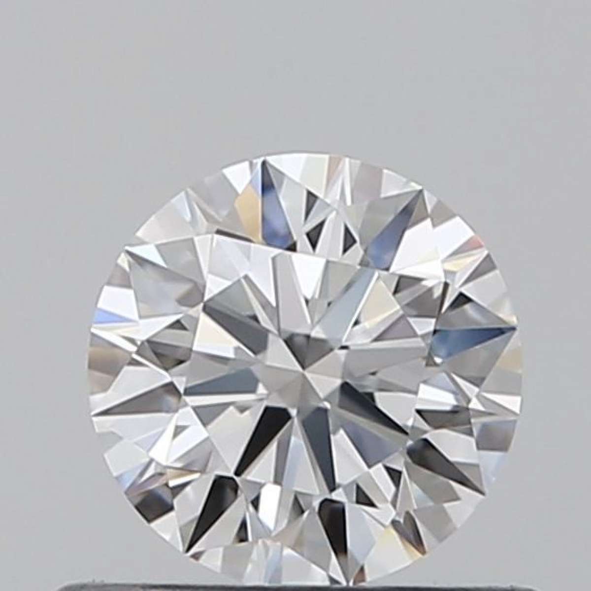 Certified Diamond GIA Carats 0.46 Color D Clarity VVS2 EX EX EX Fluorescence NON Brown No Green No Milky No EyeClean 100% Certified Diamond GIA Carats 0.46 Color D Clarity VVS2 EX EX EX Fluorescence NON Brown No Green No Milky No EyeClean 100%