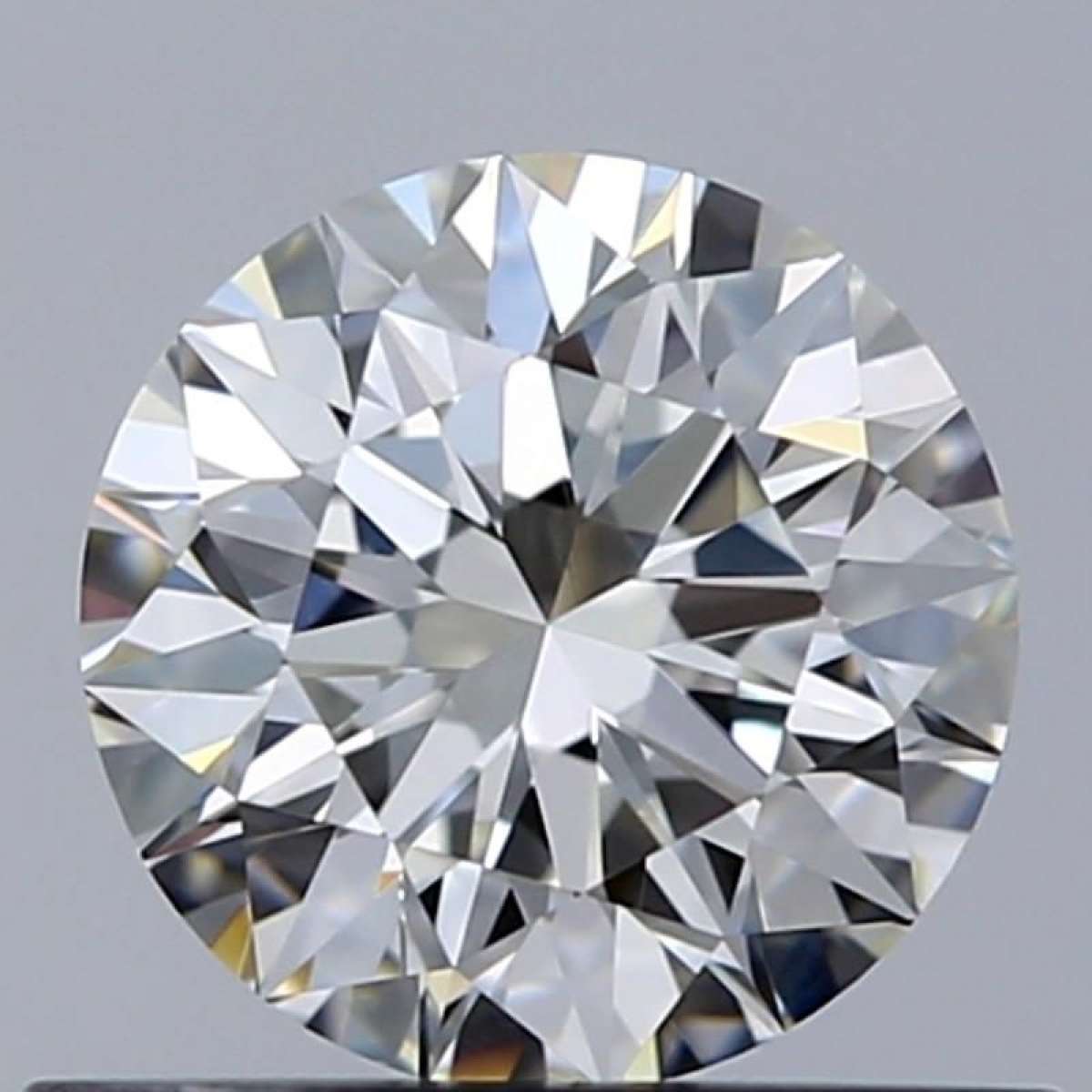 Certified Diamond GIA Carats 0.57 Color H Clarity VVS2 EX EX EX Fluorescence NON Brown No Green No Milky No EyeClean 100% Certified Diamond GIA Carats 0.57 Color H Clarity VVS2 EX EX EX Fluorescence NON Brown No Green No Milky No EyeClean 100%