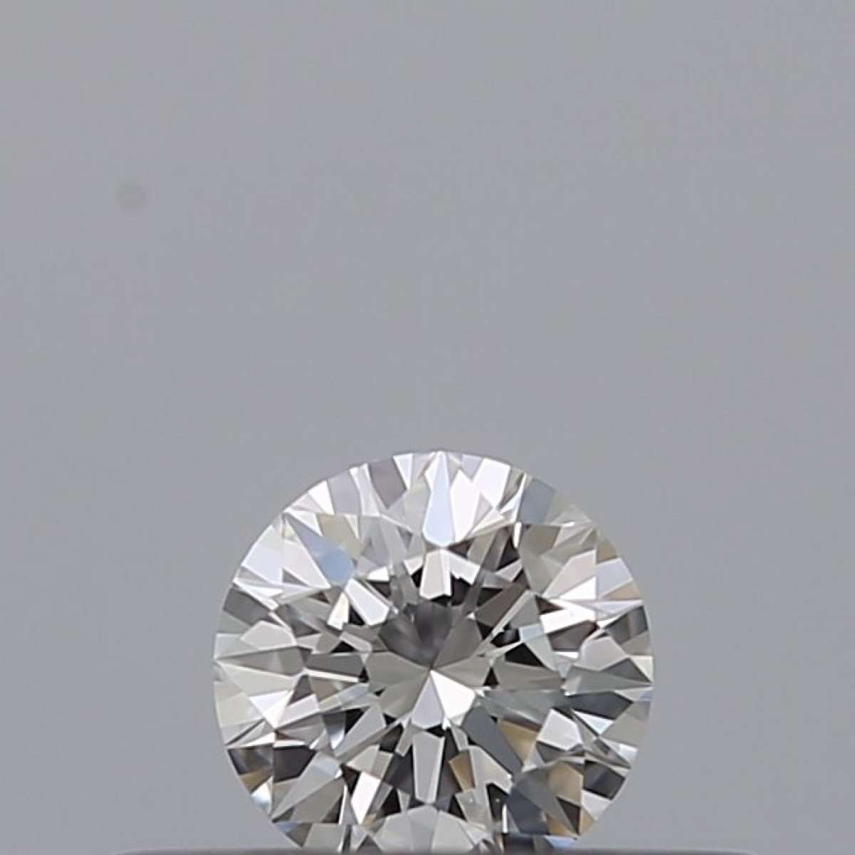 Diamante Certificato GIA Carati 0.19 Colore D Purezza IF EX EX EX Fluorescenza NON Brown No Green No Milky No EyeClean 100% Diamante Certificato GIA Carati 0.19 Colore D Purezza IF EX EX EX Fluorescenza NON Brown No Green No Milky No EyeClean 100%