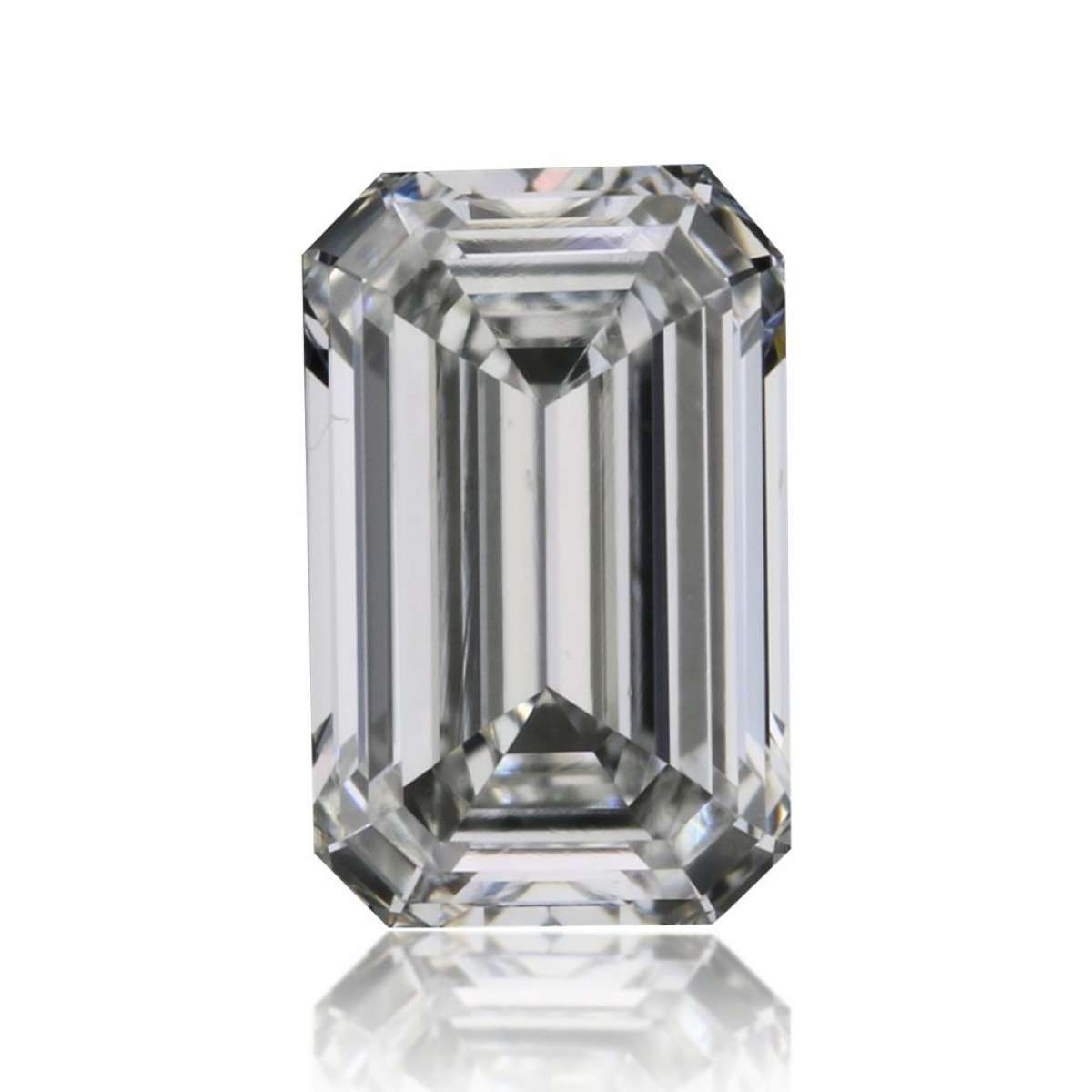 Certified Diamond GIA Carats 0.34 Color F Clarity VS1 - VG VG Fluorescence NON Brown No Green No Milky No EyeClean 100% Certified Diamond GIA Carats 0.34 Color F Clarity VS1 - VG VG Fluorescence NON Brown No Green No Milky No EyeClean 100%