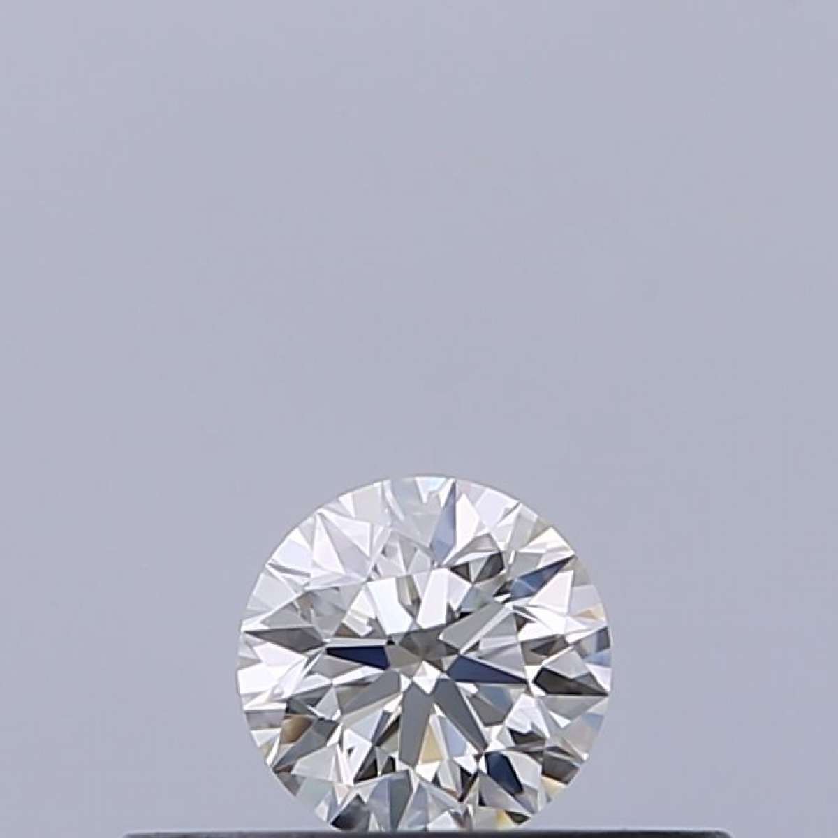 Certified Diamond IGI Carats 0.18 Color G Clarity VVS1  EX  EX  EX Fluorescence NON Brown No Milky No EyeClean 100%