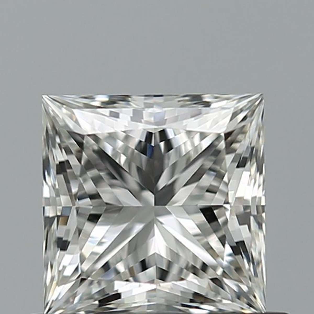 Diamante Certificato GIA Carati 0.81 Colore H Purezza VS1  -  EX  VG Fluorescenza NON Brown No Milky No EyeClean 100%