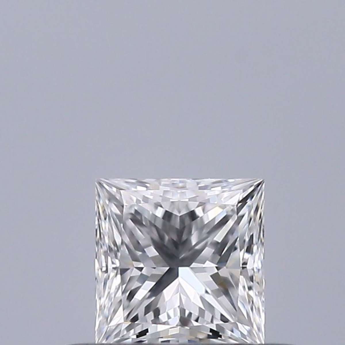 Certified Diamond GIA Carats 0.31 Color D Clarity VVS2 - EX VG Fluorescence NON Brown No Green No Milky No EyeClean 100% Certified Diamond GIA Carats 0.31 Color D Clarity VVS2 - EX VG Fluorescence NON Brown No Green No Milky No EyeClean 100%