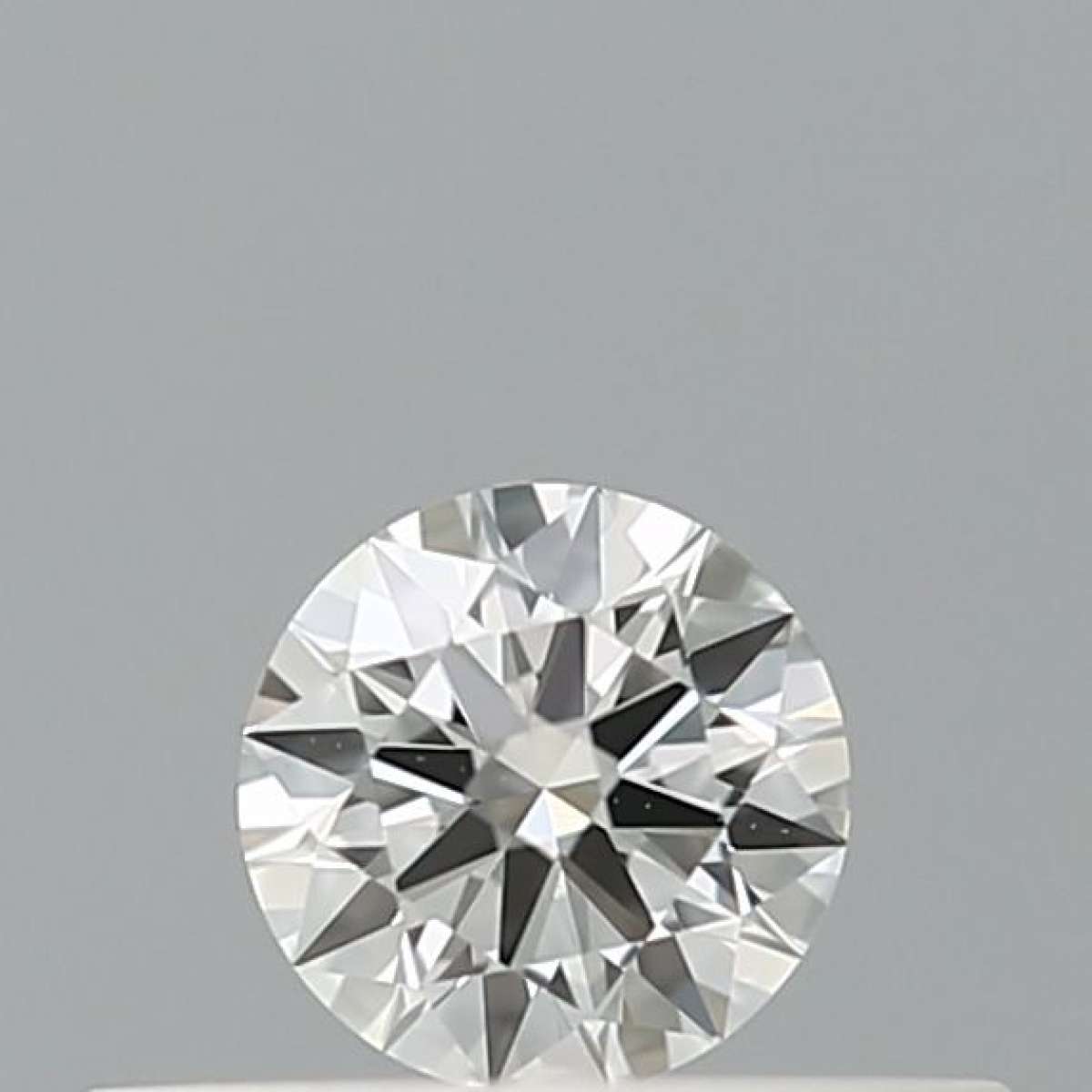 Certified Diamond GIA Carats 0.18 Color F Clarity VS2  EX  VG  EX Fluorescence NON Brown No Milky No EyeClean 100%