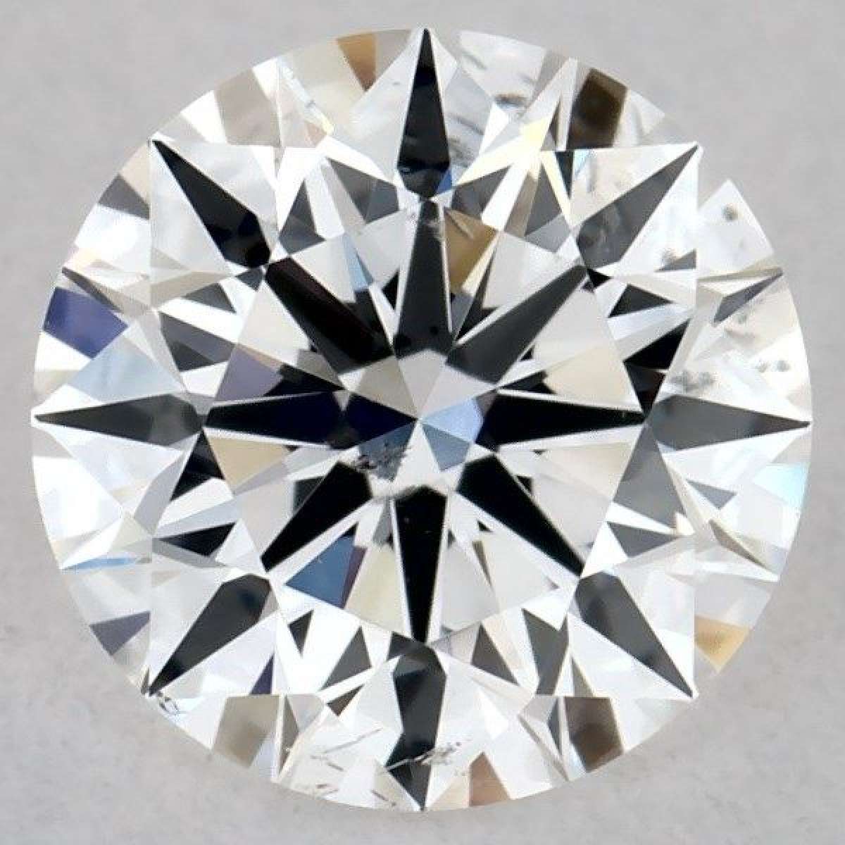 Diamante Certificato GIA Carati 0.44 Colore E Purezza SI1 EX EX EX Fluorescenza NON Brown No Green No Milky No EyeClean 100% Diamante Certificato GIA Carati 0.44 Colore E Purezza SI1 EX EX EX Fluorescenza NON Brown No Green No Milky No EyeClean 100%