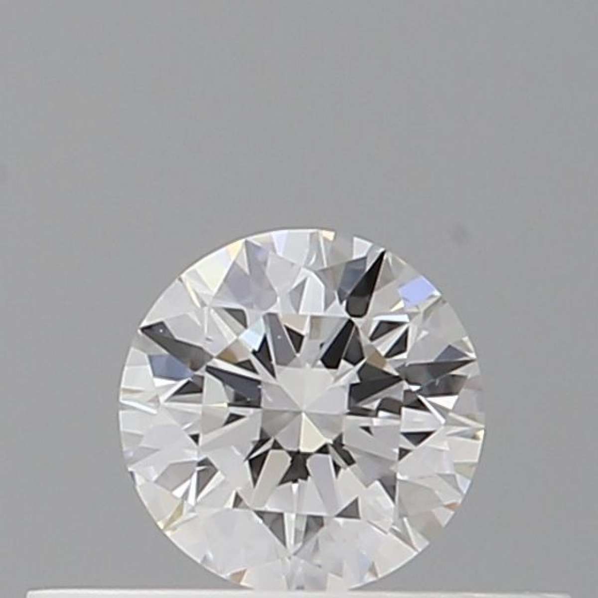 Certified Diamond GIA Carats 0.24 Color E Clarity VS2  EX  EX  EX Fluorescence NON Brown No Green No Milky No EyeClean 100%