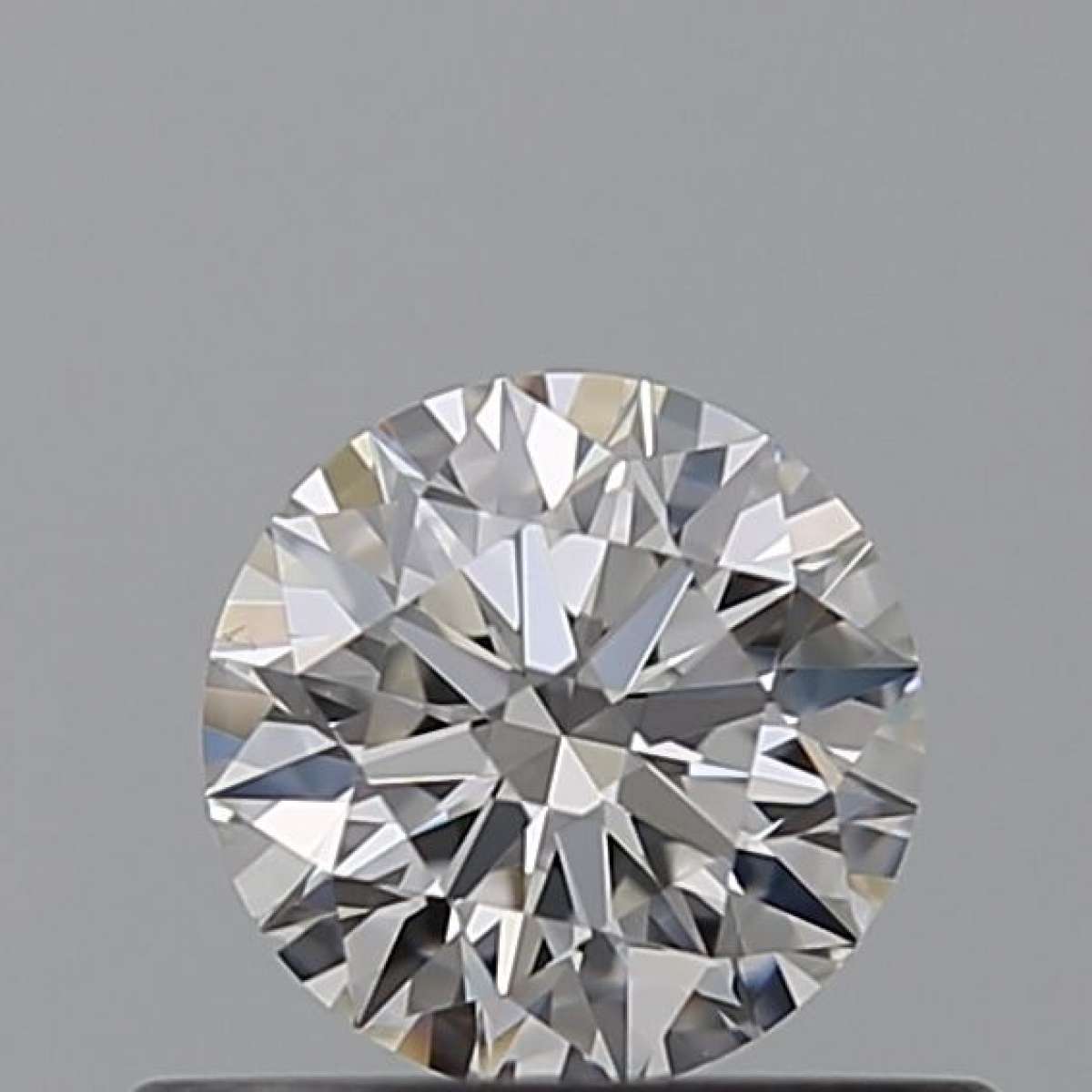 Certified Diamond IGI Carats 0.35 Color E Clarity VS2 EX EX EX Fluorescence NON Brown No Green No Milky No EyeClean 100% Certified Diamond IGI Carats 0.35 Color E Clarity VS2 EX EX EX Fluorescence NON Brown No Green No Milky No EyeClean 100%