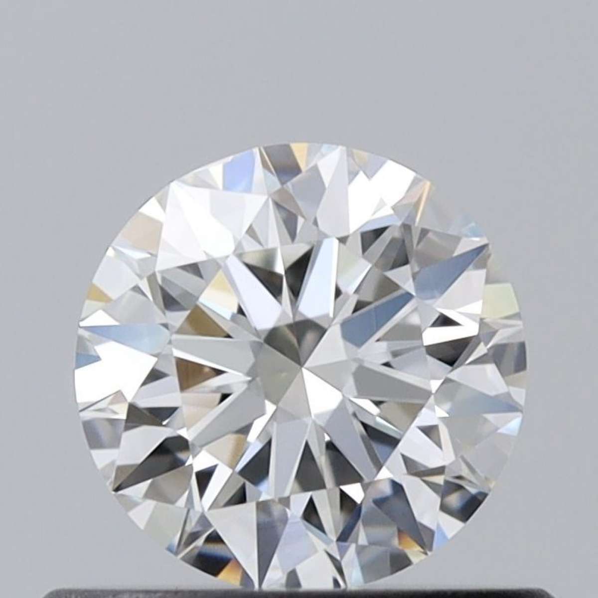 Diamante Certificato GIA Carati 0.45 Colore F Purezza VS1 EX EX EX Fluorescenza NON Brown No Green No Milky No EyeClean 100% Diamante Certificato GIA Carati 0.45 Colore F Purezza VS1 EX EX EX Fluorescenza NON Brown No Green No Milky No EyeClean 100%