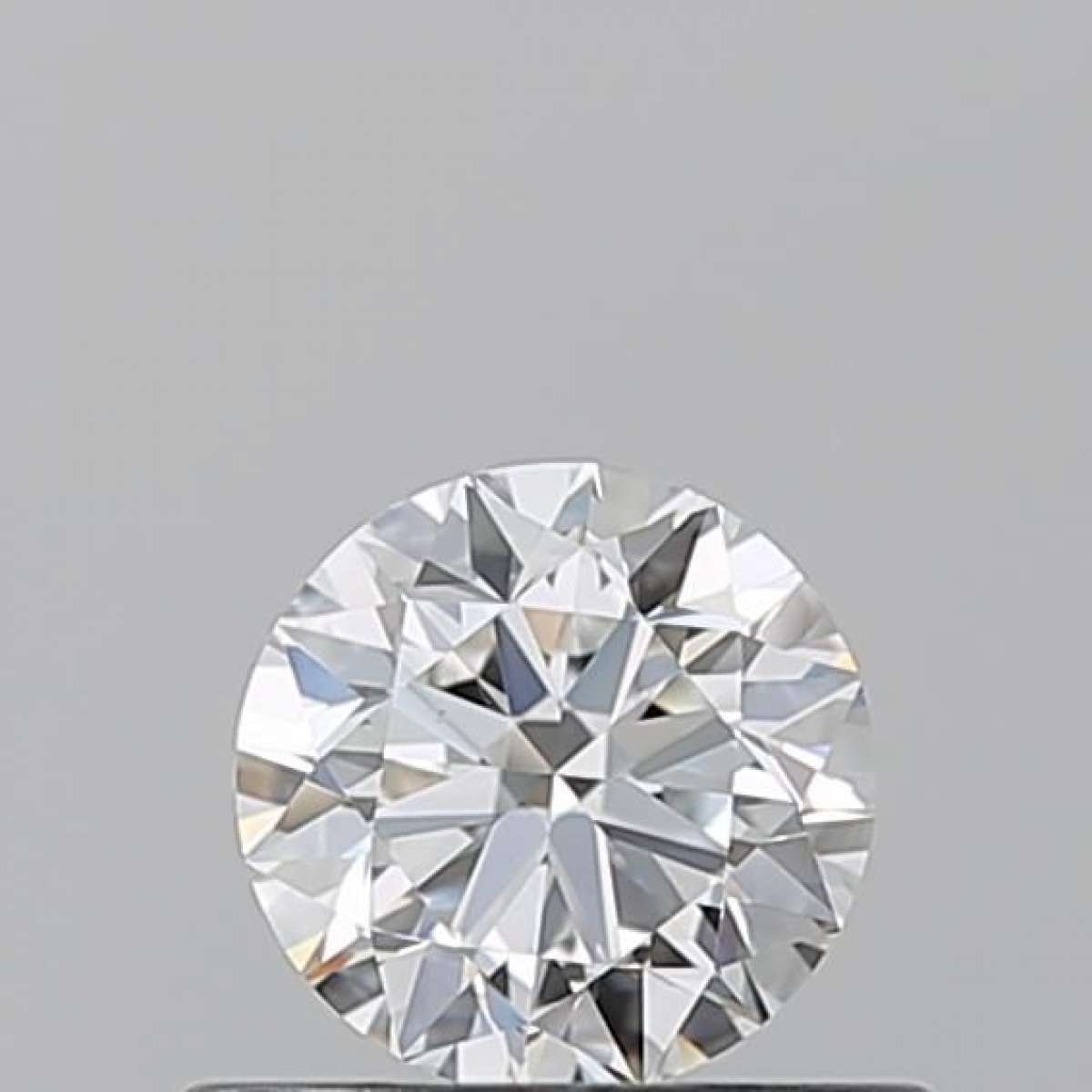 Certified Diamond GIA Carats 0.5 Color F Clarity VS1  VG  VG  VG Fluorescence NON Brown No Milky No EyeClean 100%