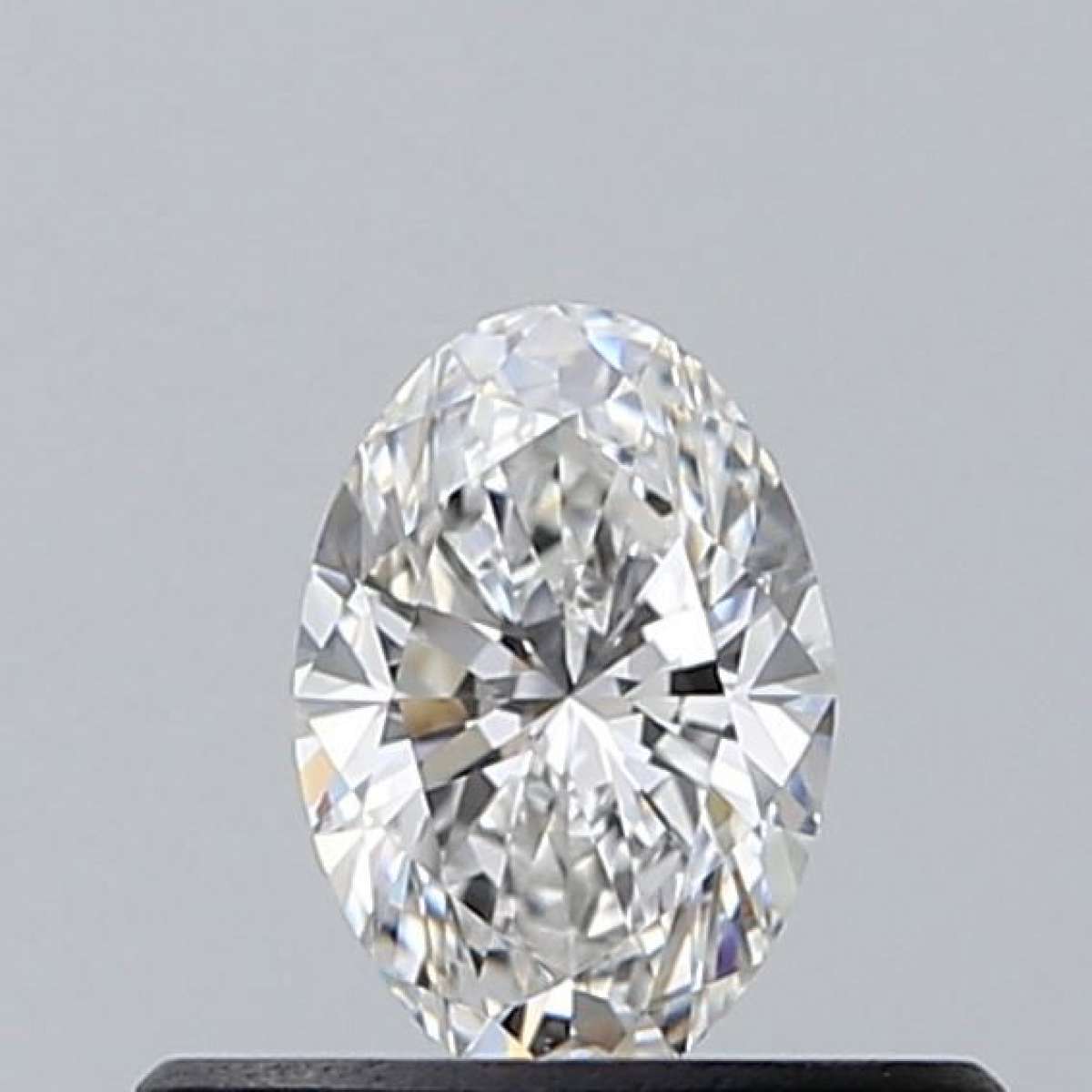 Diamante Certificato GIA Carati 0.3 Colore E Purezza VVS2  -  EX  VG Fluorescenza NON Brown No Green No Milky No EyeClean 100%