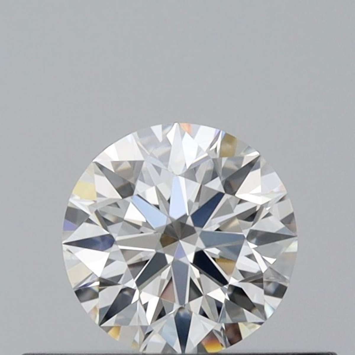 Diamante Certificato GIA Carati 0.31 Colore G Purezza IF EX EX VG Fluorescenza NON Brown No Green No Milky No EyeClean 100% Diamante Certificato GIA Carati 0.31 Colore G Purezza IF EX EX VG Fluorescenza NON Brown No Green No Milky No EyeClean 100%