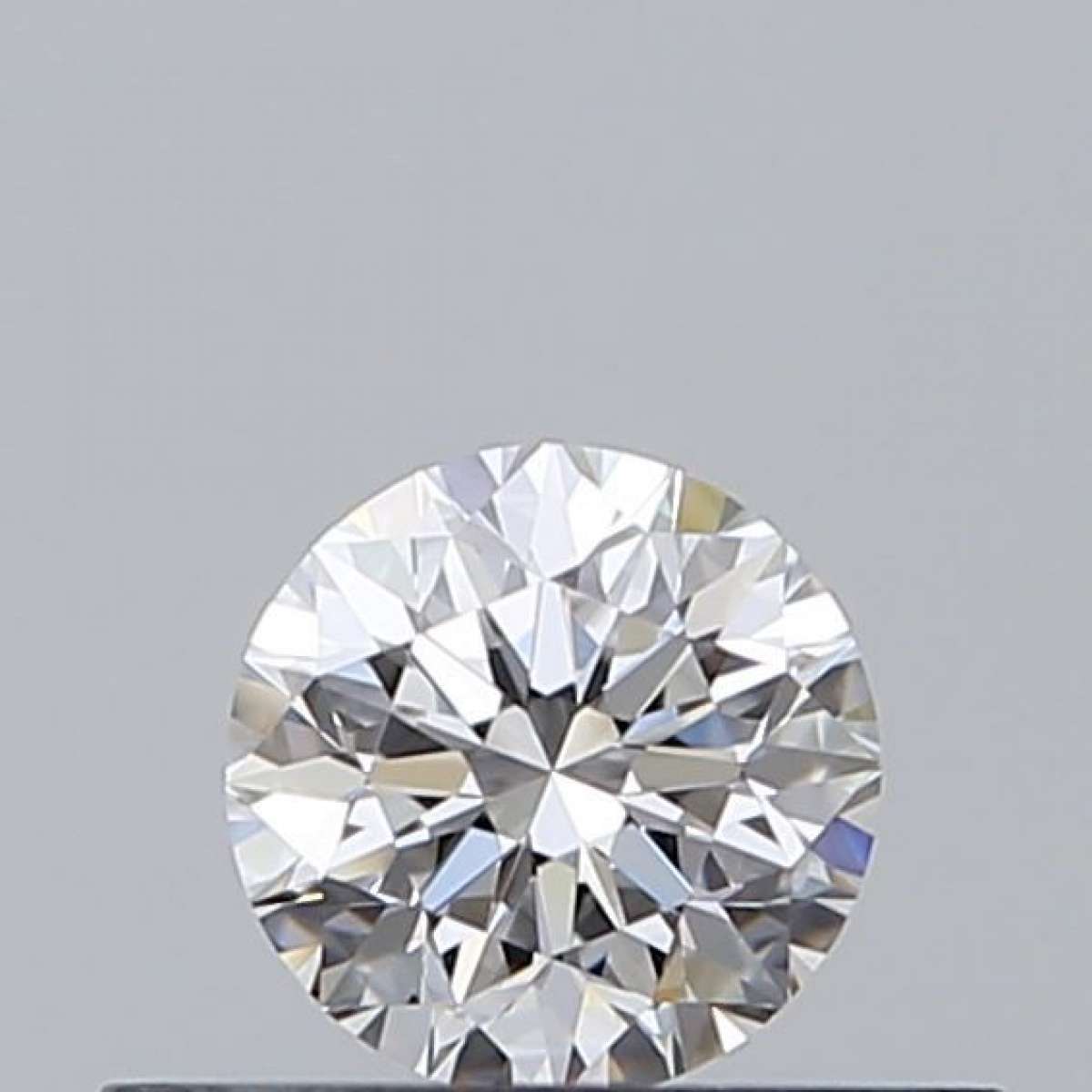 Diamante Certificato GIA Carati 0.3 Colore D Purezza VVS2  VG  EX  VG Fluorescenza FNT Brown No Green No Milky No EyeClean 100%