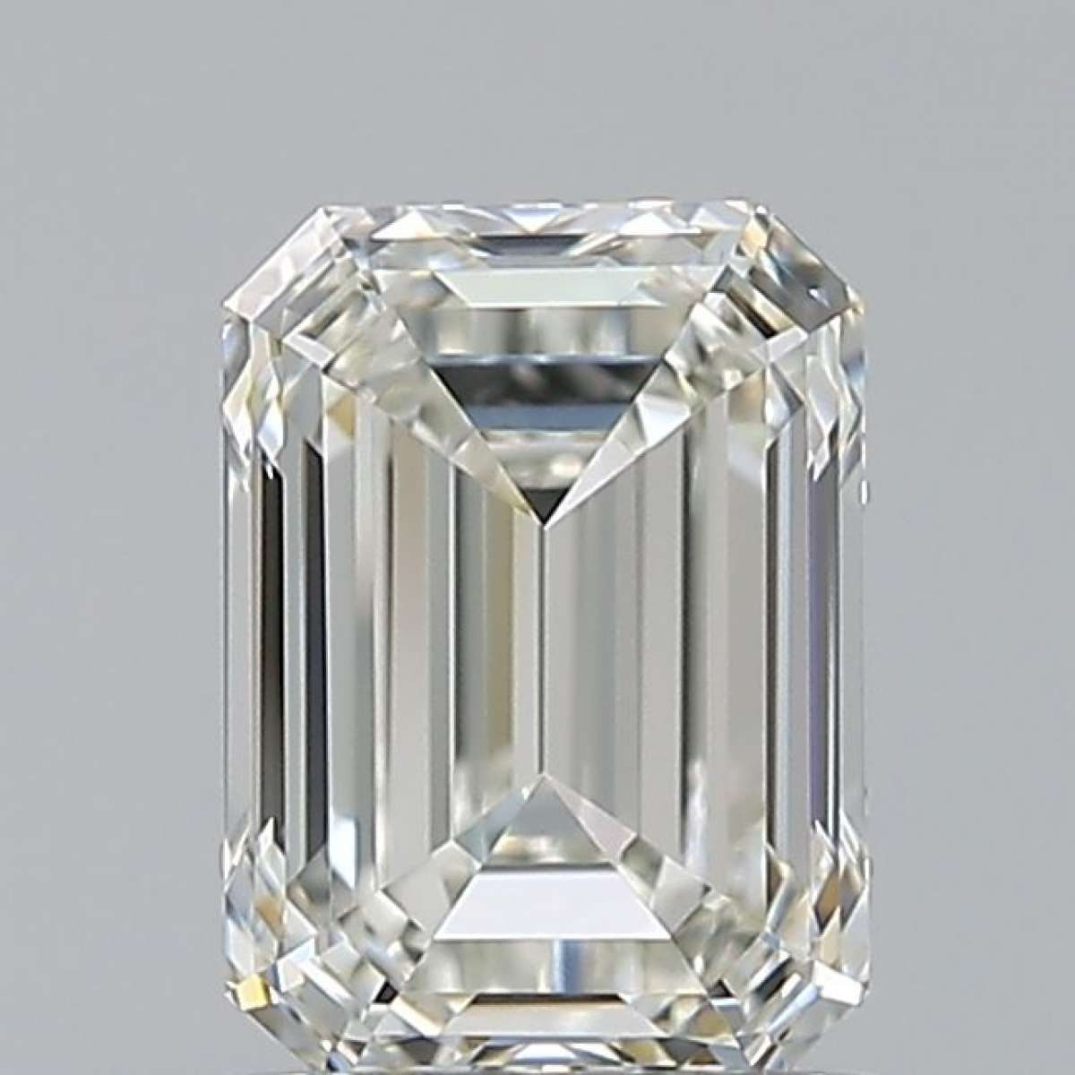 Certified Diamond HRD Carats 0.9 Color G Clarity IF - EX EX Fluorescence NON Brown No Green No Milky No EyeClean 100% Certified Diamond HRD Carats 0.9 Color G Clarity IF - EX EX Fluorescence NON Brown No Green No Milky No EyeClean 100%