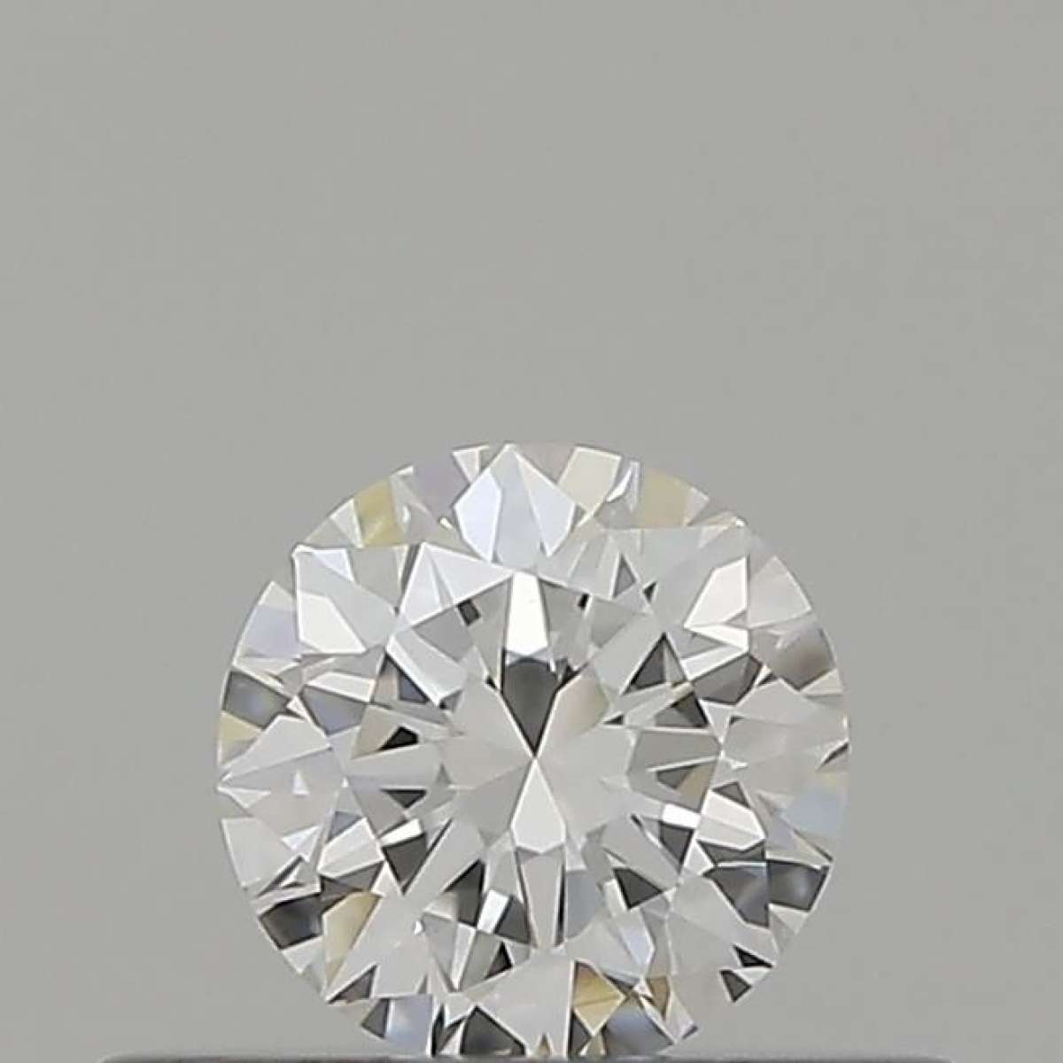 Certified Diamond GIA Carats 0.3 Color G Clarity VVS1  EX  EX  EX Fluorescence NON Brown No Milky No EyeClean 100%