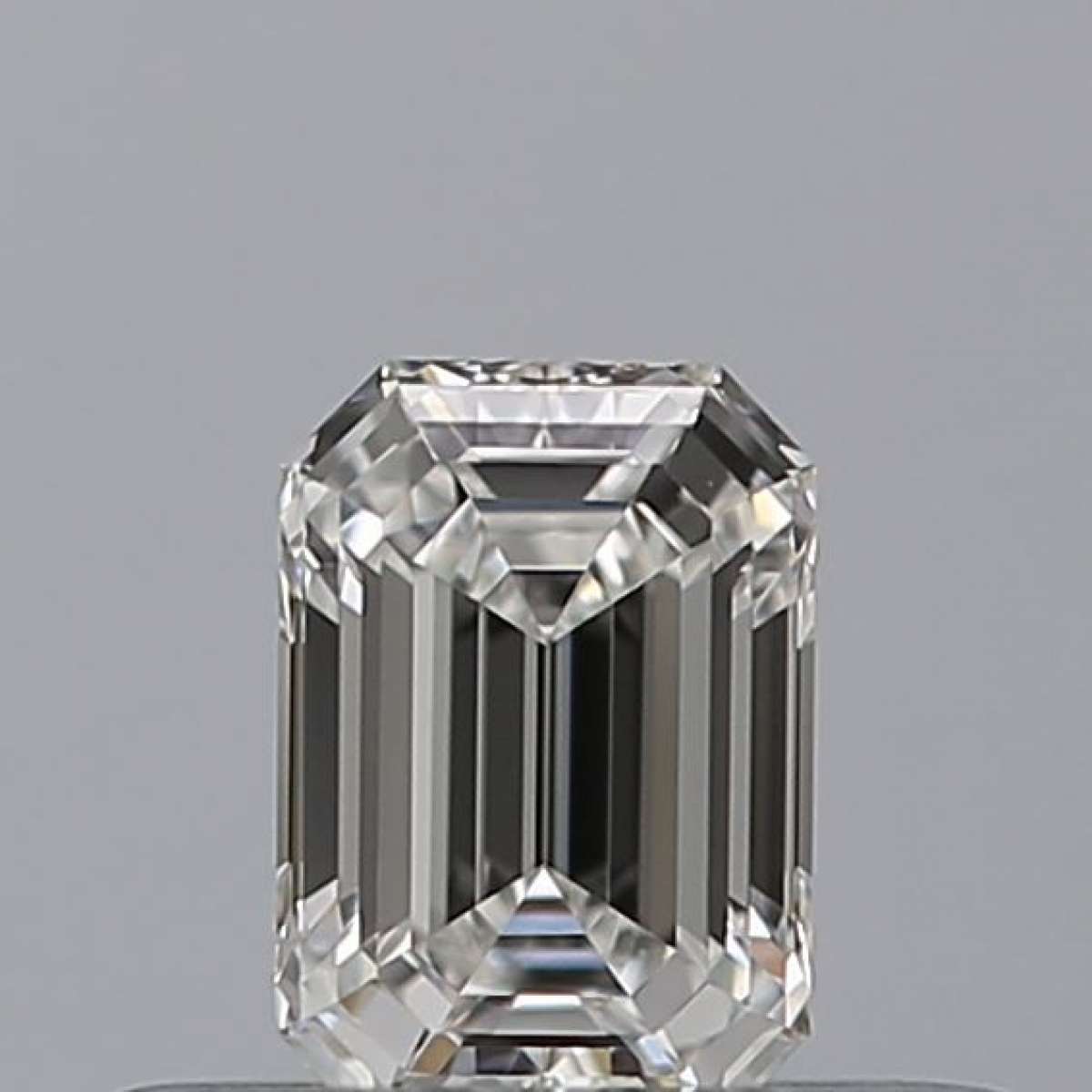 Diamante Certificato GIA Carati 0.27 Colore F Purezza VVS1 - EX VG Fluorescenza FNT Brown No Green No Milky No EyeClean 100% Diamante Certificato GIA Carati 0.27 Colore F Purezza VVS1 - EX VG Fluorescenza FNT Brown No Green No Milky No EyeClean 100%