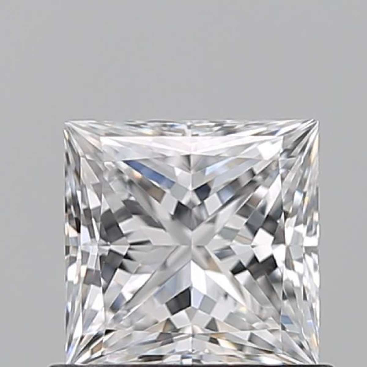 Certified Diamond GIA Carats 0.73 Color D Clarity VVS1  -  EX  EX Fluorescence NON Brown No Green No Milky No EyeClean 100%