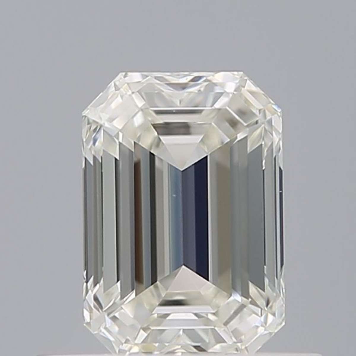 Certified Diamond IGI Carats 0.7 Color G Clarity VVS2  -  EX  EX Fluorescence NON Brown No Milky No EyeClean 100%