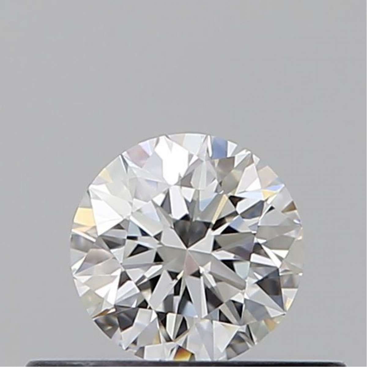 Certified Diamond GIA Carats 0.3 Color F Clarity VS1 EX EX EX Fluorescence NON Brown No Green No Milky No EyeClean 100% Certified Diamond GIA Carats 0.3 Color F Clarity VS1 EX EX EX Fluorescence NON Brown No Green No Milky No EyeClean 100%