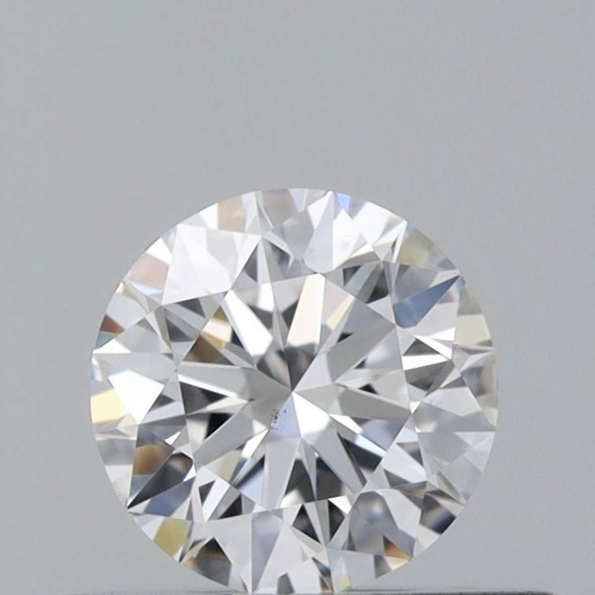 Certified Diamond GIA Carats 0.4 Color E Clarity VS2 EX EX EX Fluorescence NON Brown No Green No Milky No EyeClean 100% Certified Diamond GIA Carats 0.4 Color E Clarity VS2 EX EX EX Fluorescence NON Brown No Green No Milky No EyeClean 100%