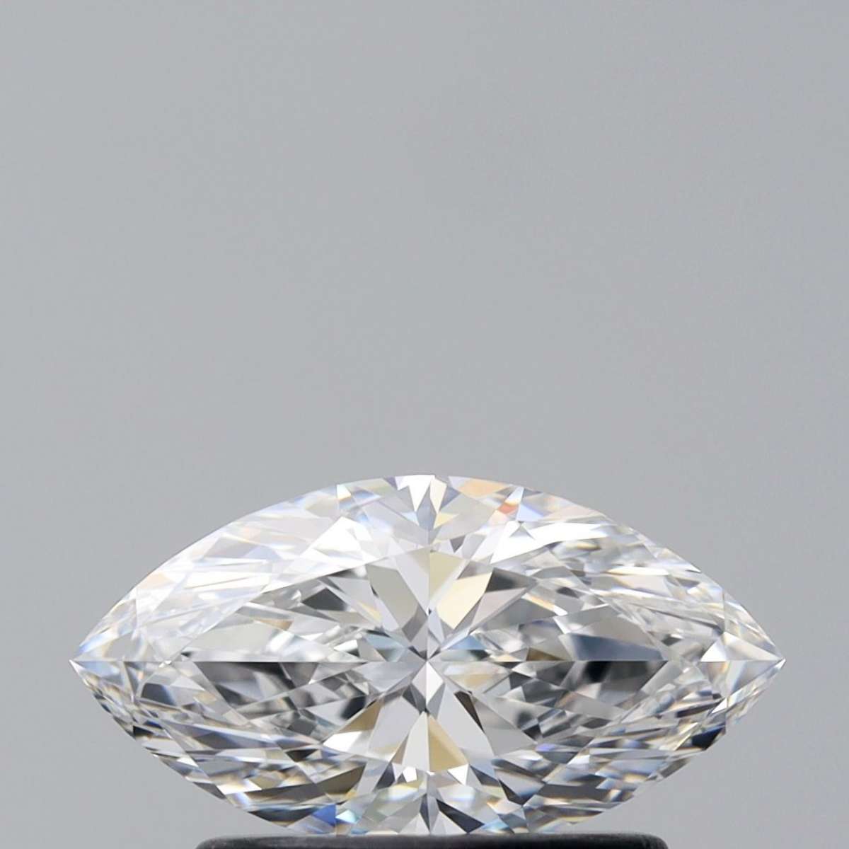 Certified Diamond GIA Carats 0.75 Color E Clarity VVS1  -  EX  EX Fluorescence MED Brown No Green No Milky No EyeClean 100%