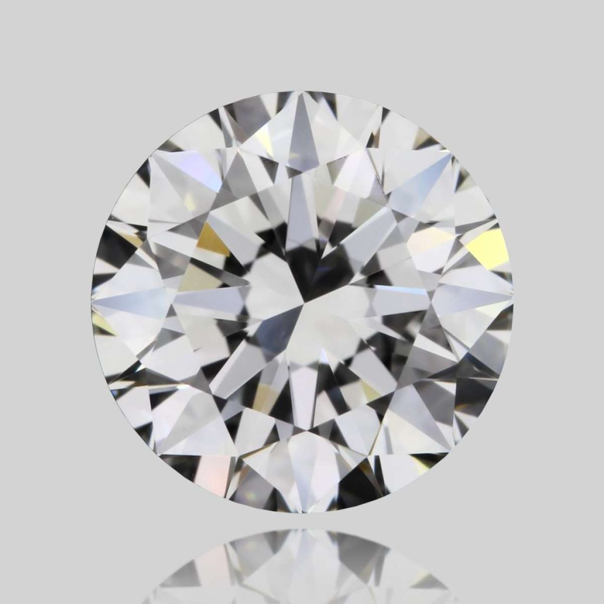 Certified Diamond GIA Carats 1.0 Color E Clarity VVS1 EX EX EX Fluorescence MED Brown No Green No Milky No EyeClean 100% Certified Diamond GIA Carats 1.0 Color E Clarity VVS1 EX EX EX Fluorescence MED Brown No Green No Milky No EyeClean 100%