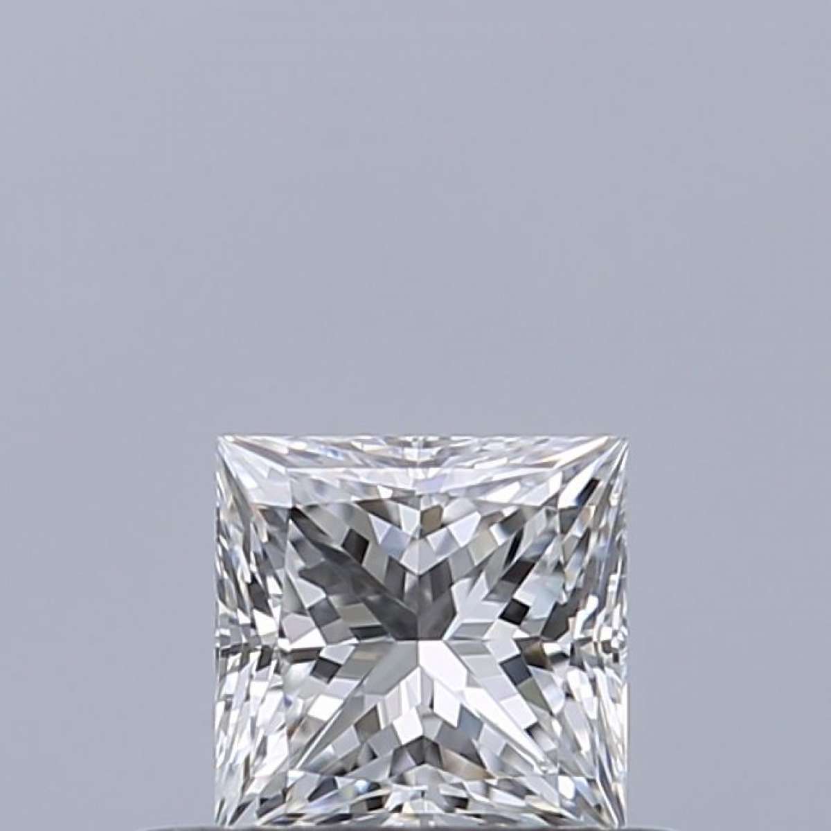 Diamante Certificato GIA Carati 0.35 Colore D Purezza VS1 - EX VG Fluorescenza NON Brown No Green No Milky No EyeClean 100% Diamante Certificato GIA Carati 0.35 Colore D Purezza VS1 - EX VG Fluorescenza NON Brown No Green No Milky No EyeClean 100%
