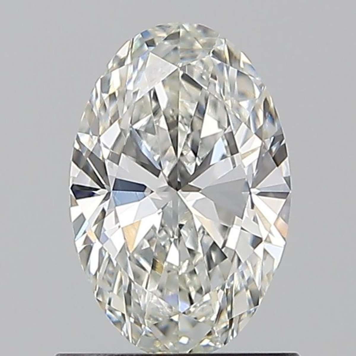 Certified Diamond GIA Carats 0.9 Color G Clarity VS1  -  EX  VG Fluorescence NON Brown No Green No Milky No EyeClean 100%