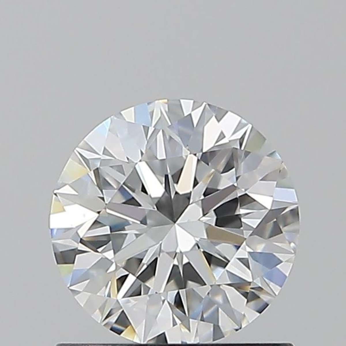 Certified Diamond GIA Carats 0.9 Color E Clarity VS2  EX  EX  EX Fluorescence NON Brown No Green No Milky No EyeClean 100% Certified Diamond GIA Carats 0.9 Color E Clarity VS2  EX  EX  EX Fluorescence NON Brown No Green No Milky No EyeClean 100%