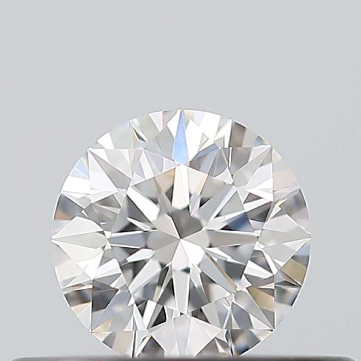 Diamante Certificato GIA Carati 0.26 Colore D Purezza VVS1 EX EX EX Fluorescenza NON Brown No Green No Milky No EyeClean 100% Diamante Certificato GIA Carati 0.26 Colore D Purezza VVS1 EX EX EX Fluorescenza NON Brown No Green No Milky No EyeClean 100%