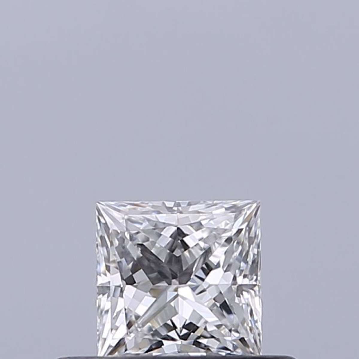 Diamante Certificato GIA Carati 0.3 Colore D Purezza VVS2  -  EX  VG Fluorescenza NON Brown No Green No Milky No EyeClean 100%